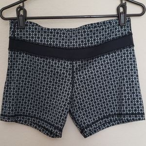 Lululemon shorts 8